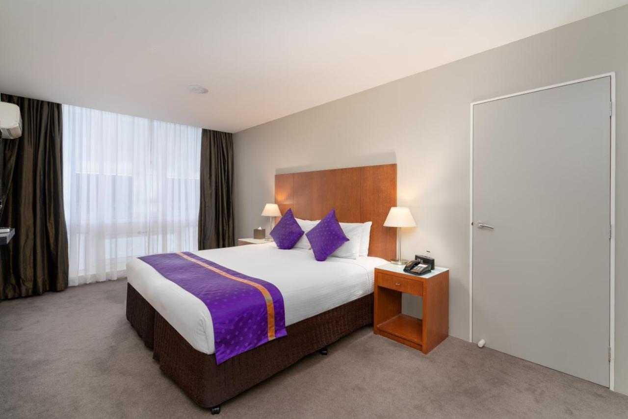Park Regis Griffin Suites Мельбурн Экстерьер фото